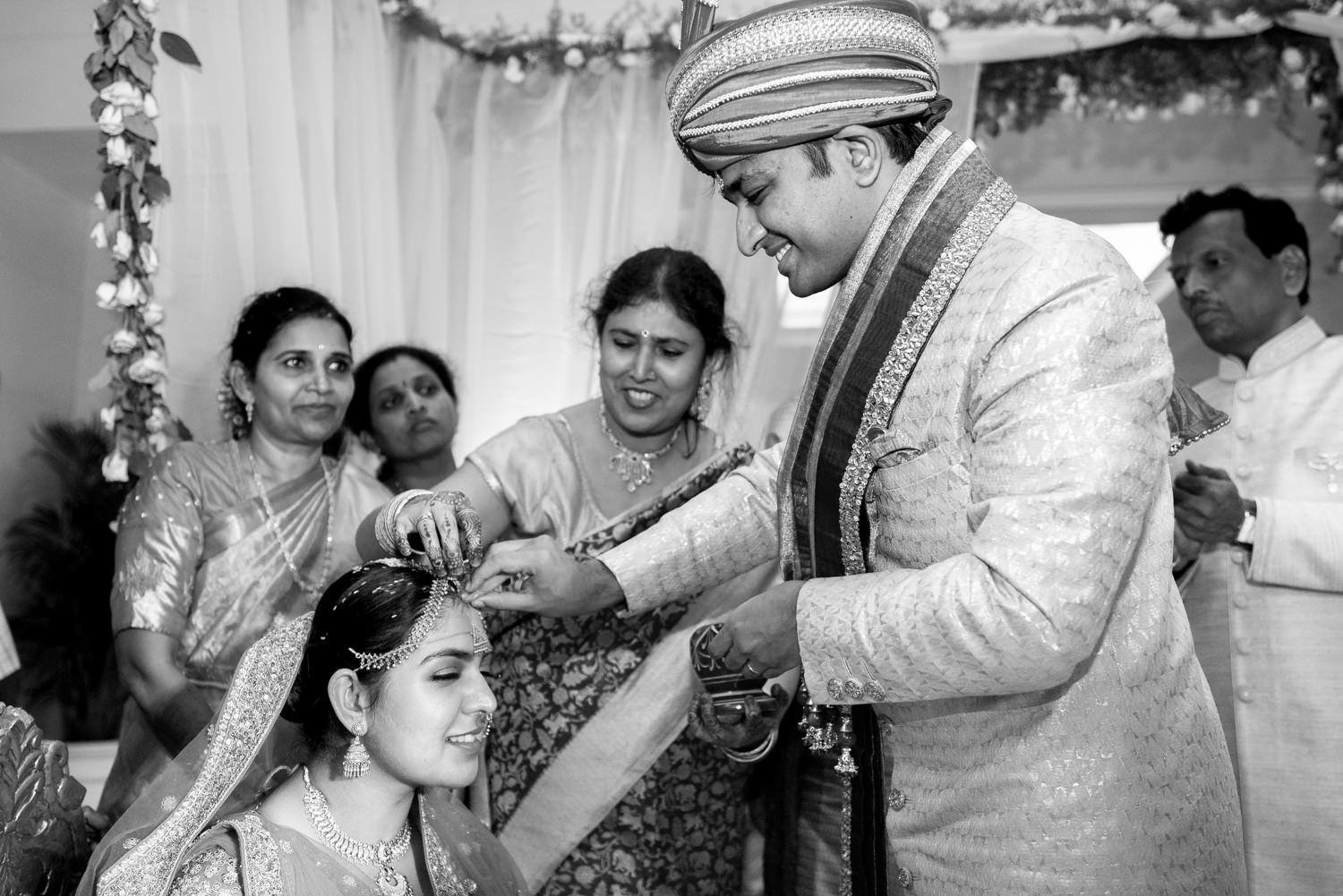 Ritz Carlton Bangalore Wedding Photography-118-1427.jpg